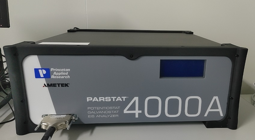 電化學綜合測試儀